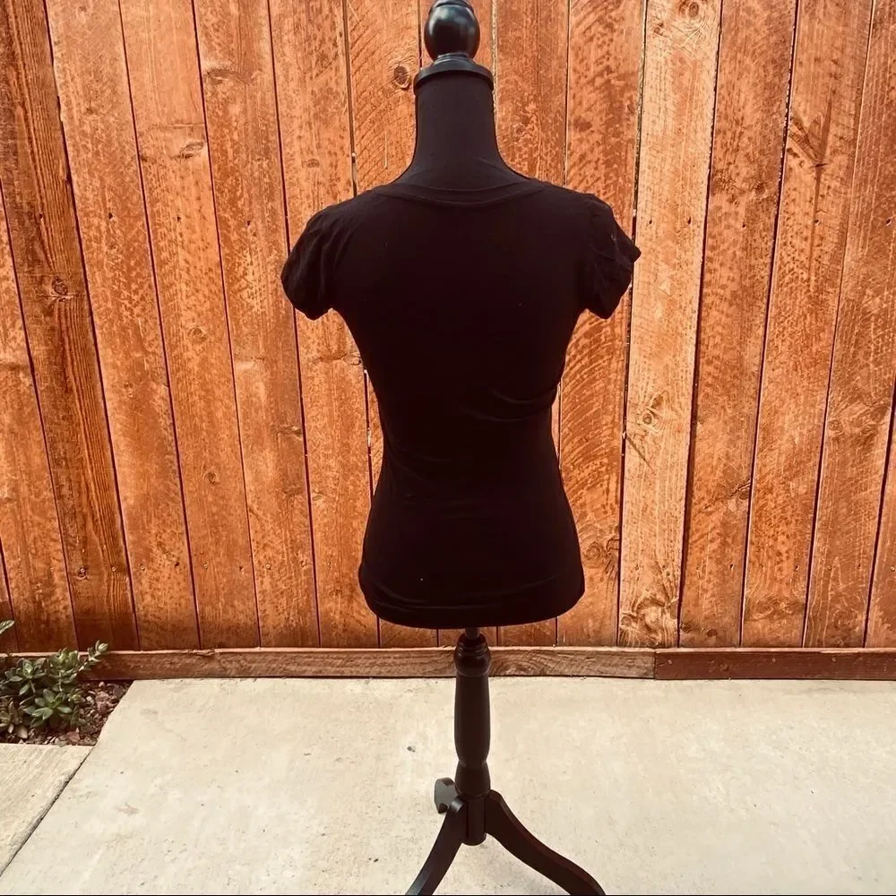 Color Thread Top - Picture 2 of 5